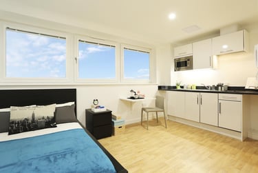 1 bed studio, The Midway, Basford, Newcastle under Lyme, ST51LD - Image 15